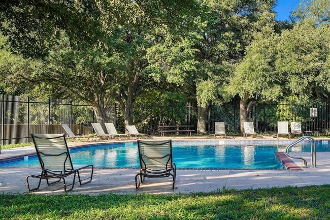 Building Photo - 12907 Heyerdahl Dr