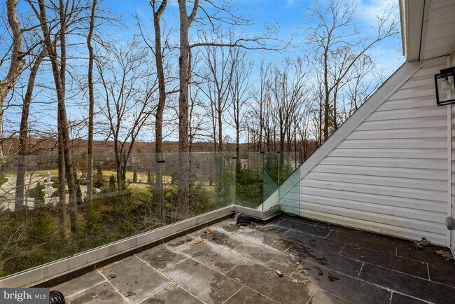 Building Photo - 1108 Bellview Rd