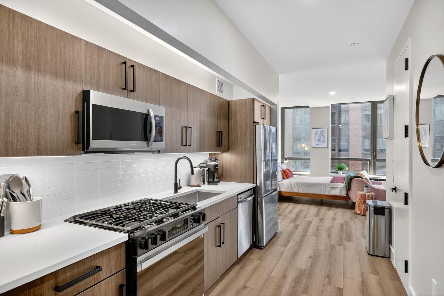 Building Photo - 95 Wall St