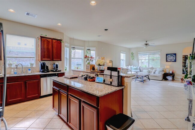 Building Photo - 26506 Clear Mill Ln