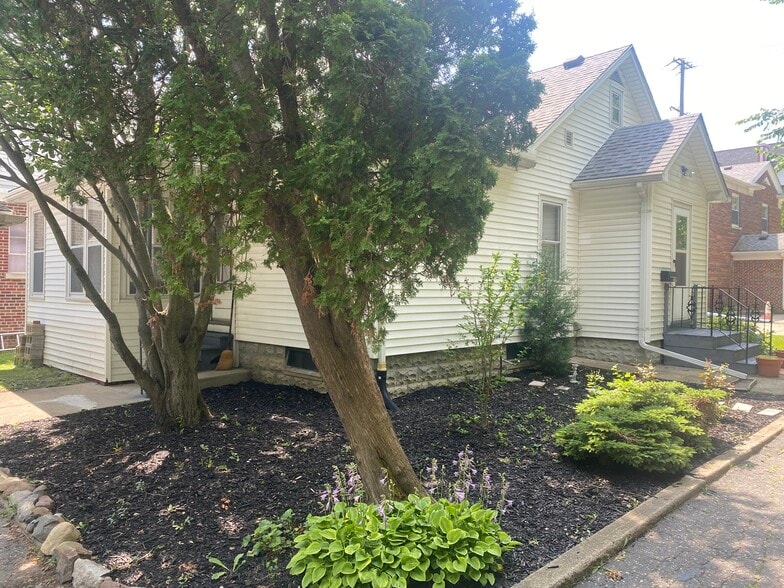 Exterior - 228 North Court St.