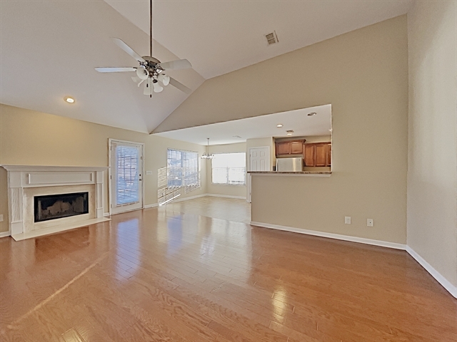 Building Photo - 2074 Longhunter Chase Drive
