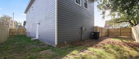 Building Photo - 3720 Washington St