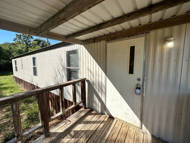 Building Photo - 7500 144th St