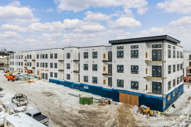 Building Photo - Live McKee