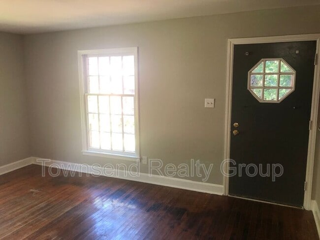 Building Photo - 3026 Amity Garden Ct