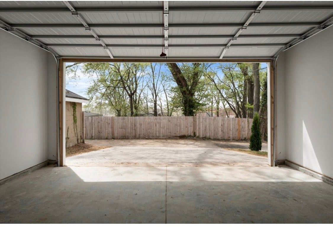 Building Photo - 151 Fain St