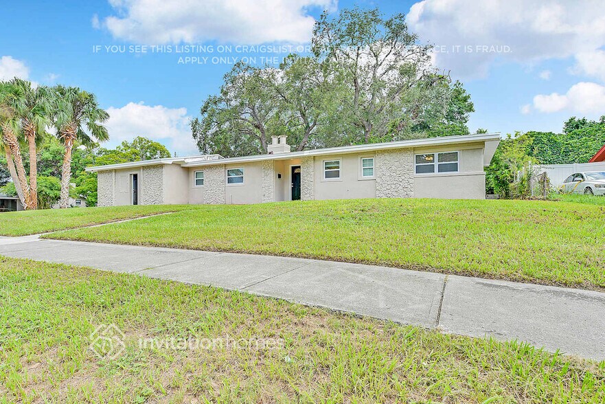Building Photo - 3420 Portersfield Rd