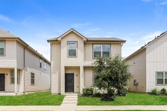 Building Photo - 5525 Eagle Point Dr