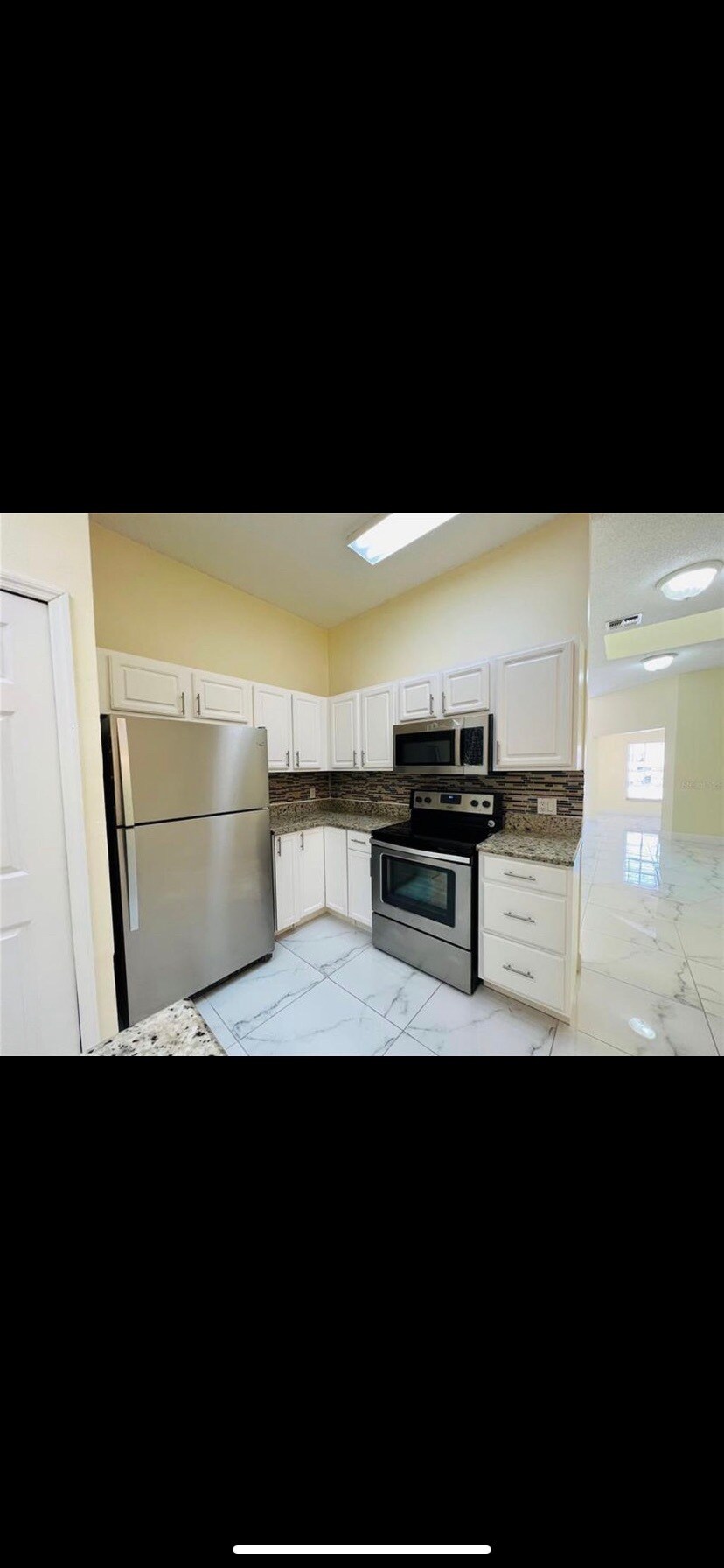 Building Photo - 1005 Universal Rest Pl