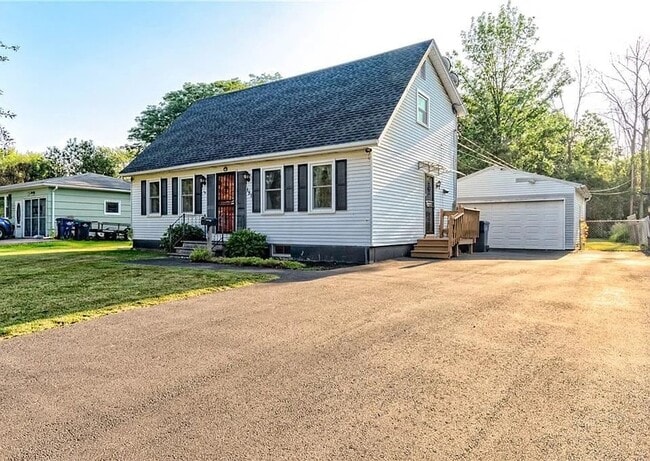 Primary Photo - 151 Burben Way