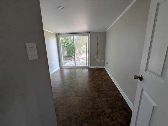 Building Photo - 5547 Mallow St