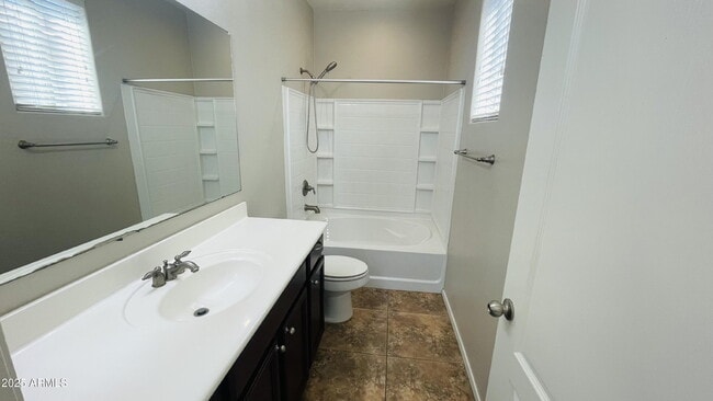 Building Photo - 42447 W Capistrano Dr