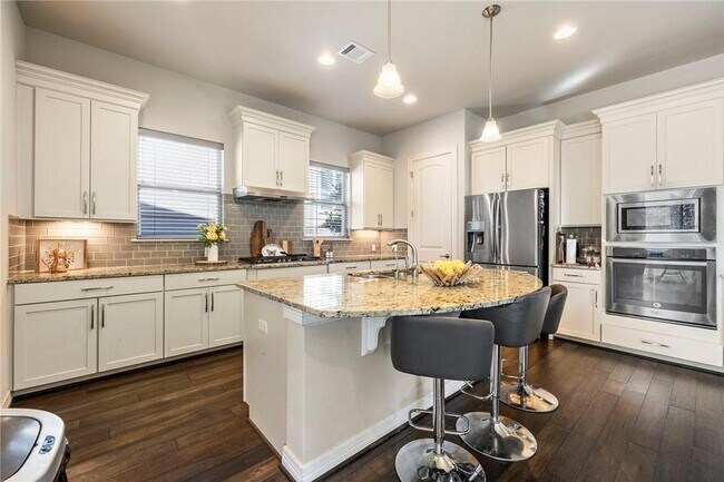 Building Photo - 203 Montalcino Blvd