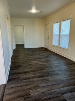 Building Photo - 3606 Lily St