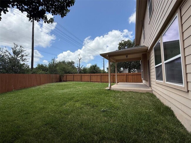 Building Photo - 13709 Turkey Hollow Trail