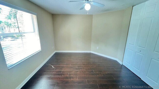 Building Photo - 9546 Worswick Ct