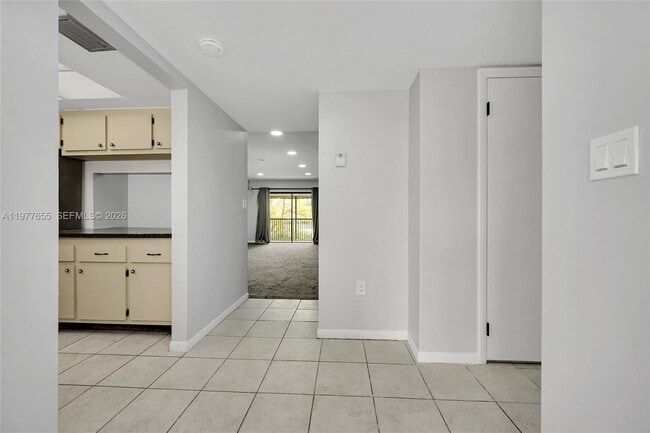 Building Photo - 8600 NW 34th Pl