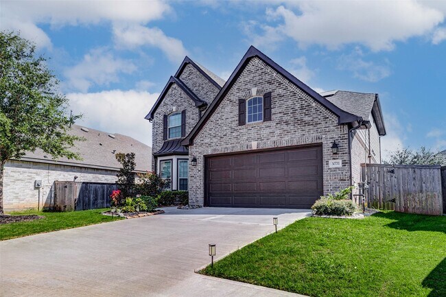 Building Photo - 30711 Thicket Ct