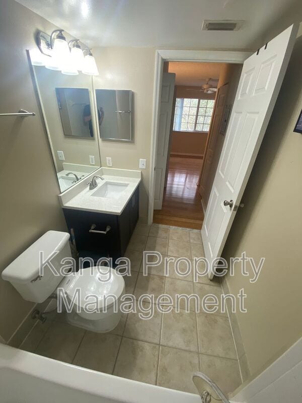 Building Photo - 4159 N Haverhill Rd