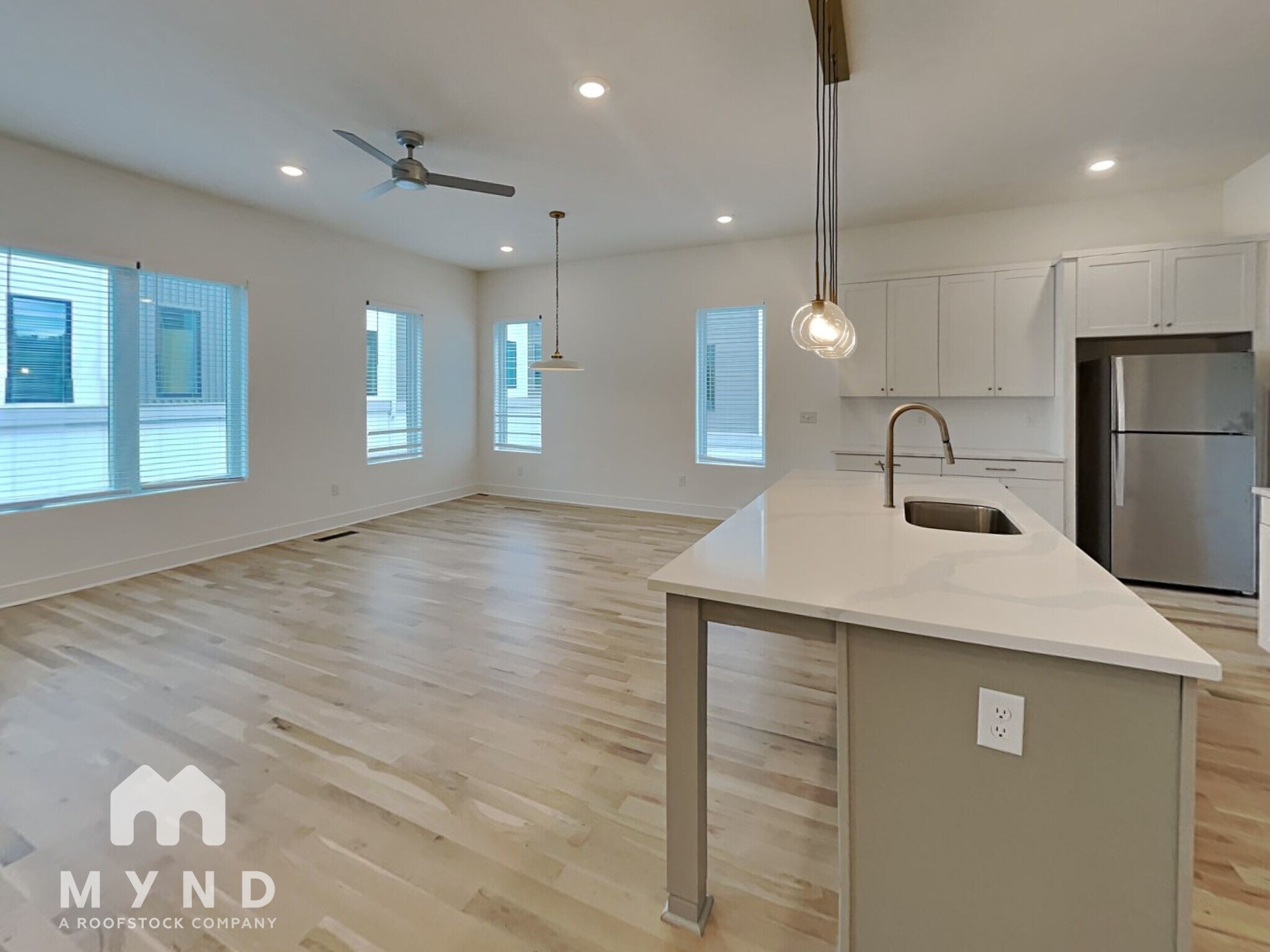 Building Photo - 1541 Millwood Pl