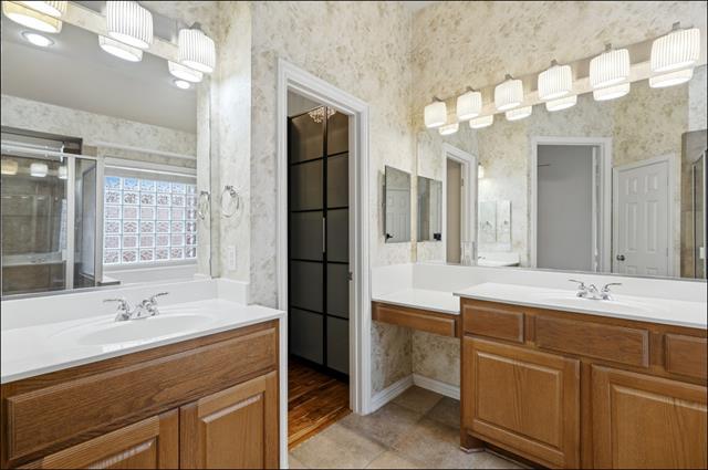 Building Photo - 14775 Holly Leaf Dr