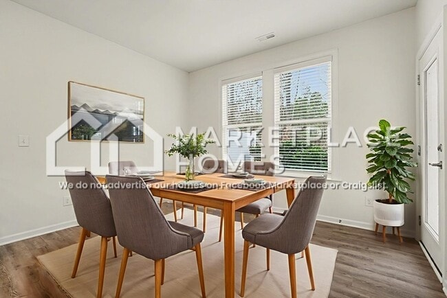 Building Photo - 1128 Alston Rdg Ct