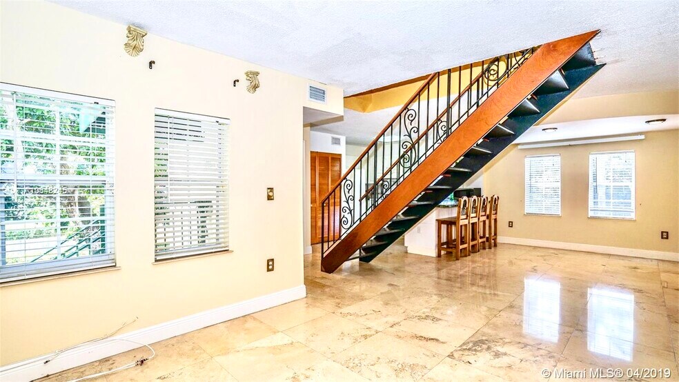 Building Photo - 3356 Bird Ave