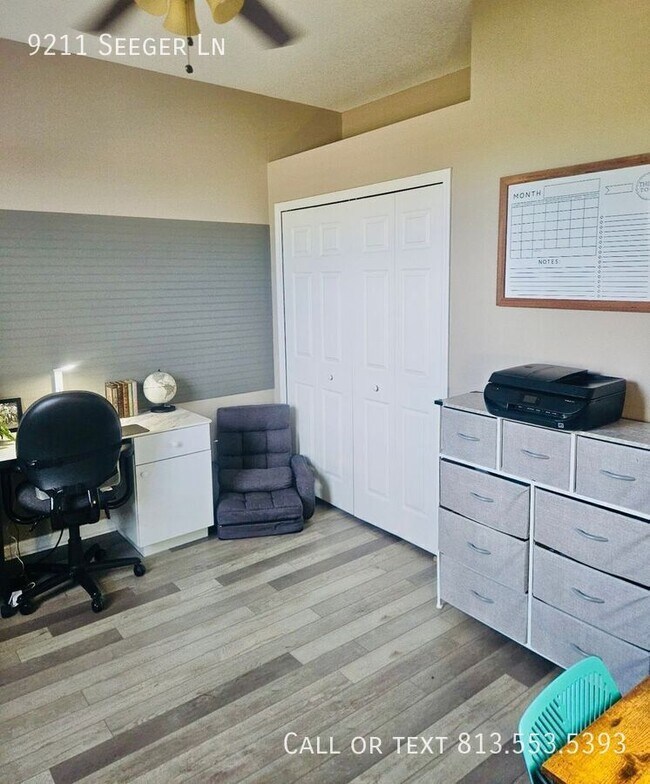 Building Photo - 9211 Seeger Ln