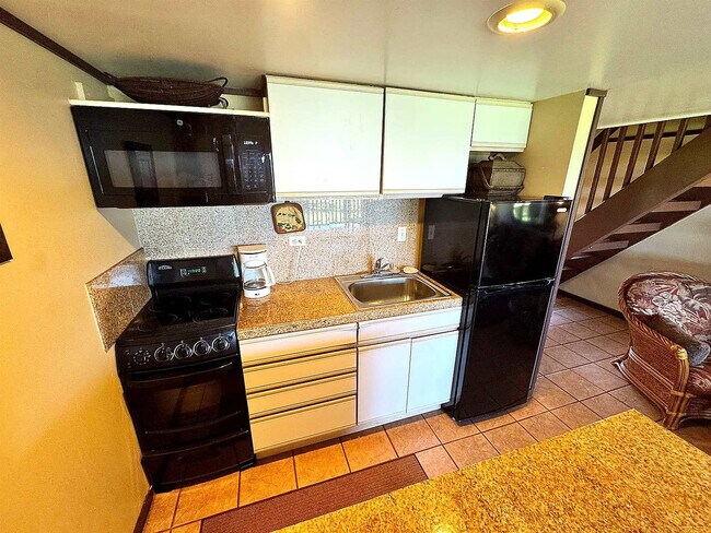 Building Photo - 255 Kepuhi Pl