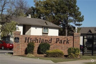 Building Photo - 3 bed upstairs condo in Norman, community ...