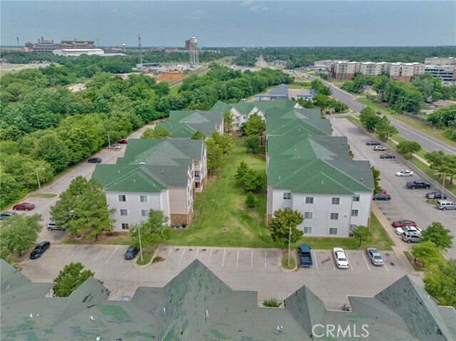 Building Photo - 2200 Classen Blvd