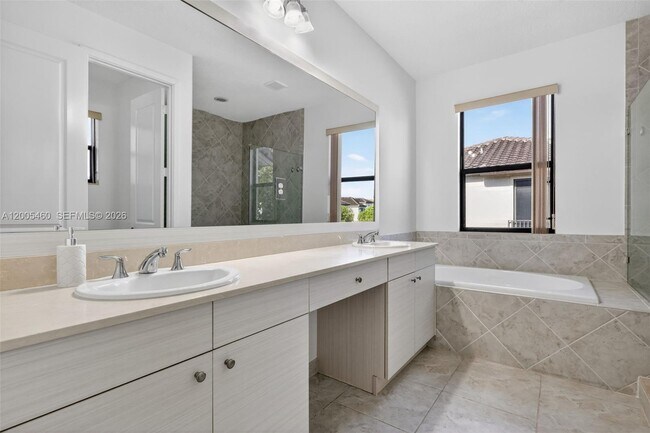 Building Photo - 9886 W 34th Ave