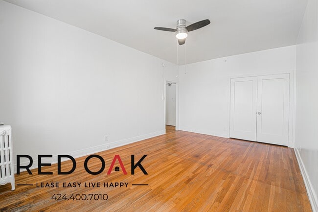 Building Photo - 2505 W 6th St