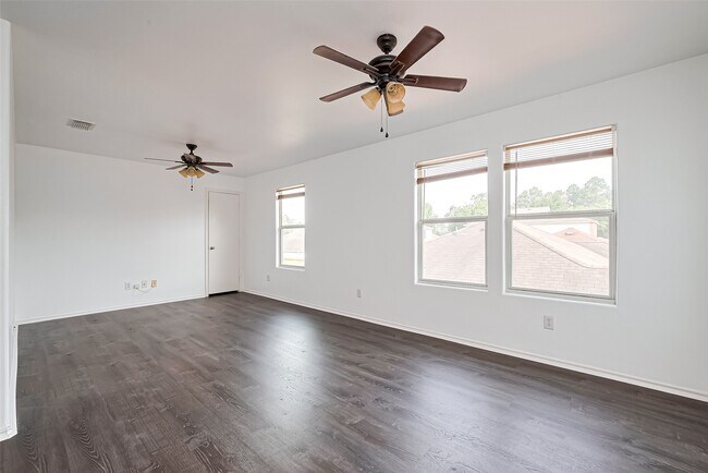 Building Photo - 508 Birch Cluster Ct