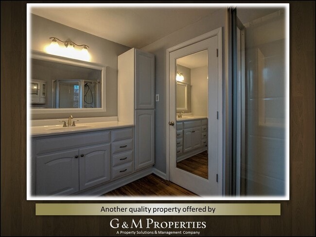 Building Photo - 1 Br, Pet Friendly, Single Family Home Available Now in Greece NY!