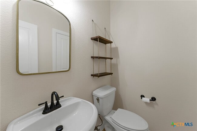 Building Photo - 781 Meridian Dr