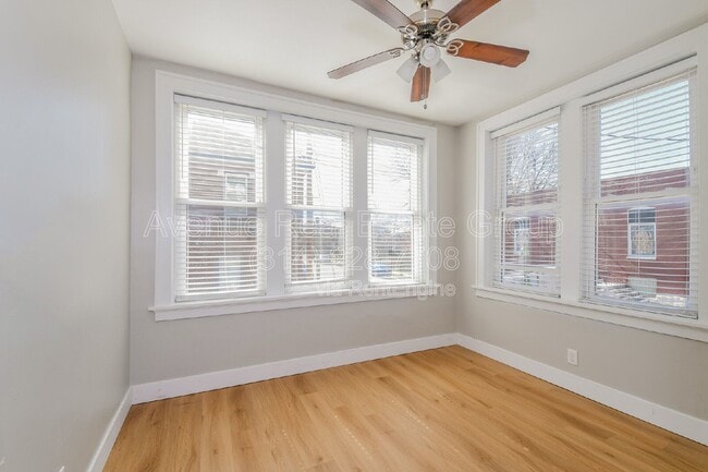 Building Photo - 4370 Swan Ave