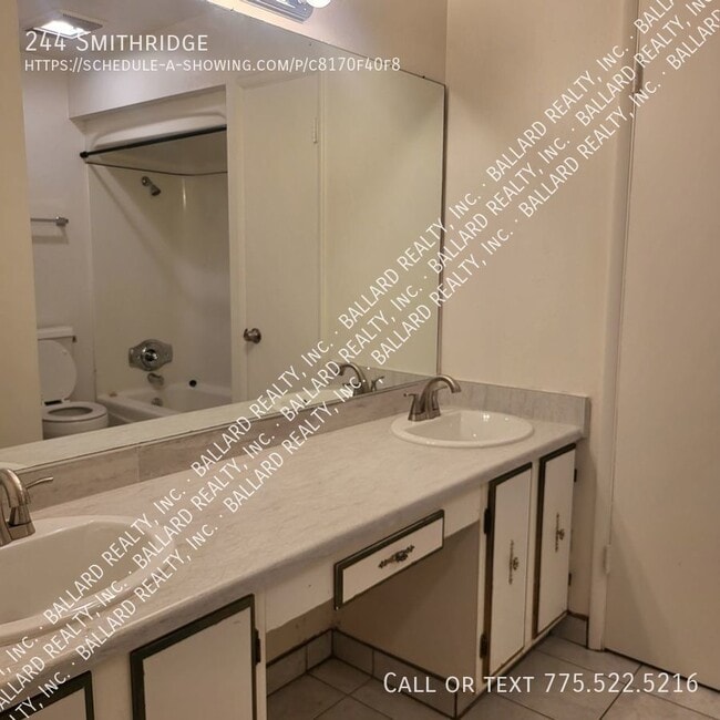 Building Photo - 244 Smithridge-