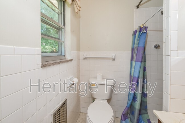 Building Photo - 5705 Haynes-Sterchi Rd