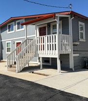 Building Photo - 10 Idora Ave