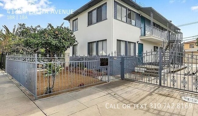 Building Photo - 4138 Perlita Ave