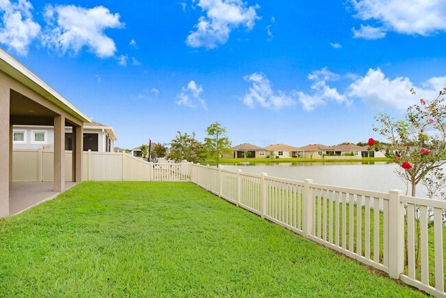 Building Photo - 7923 Wheat Stone Dr