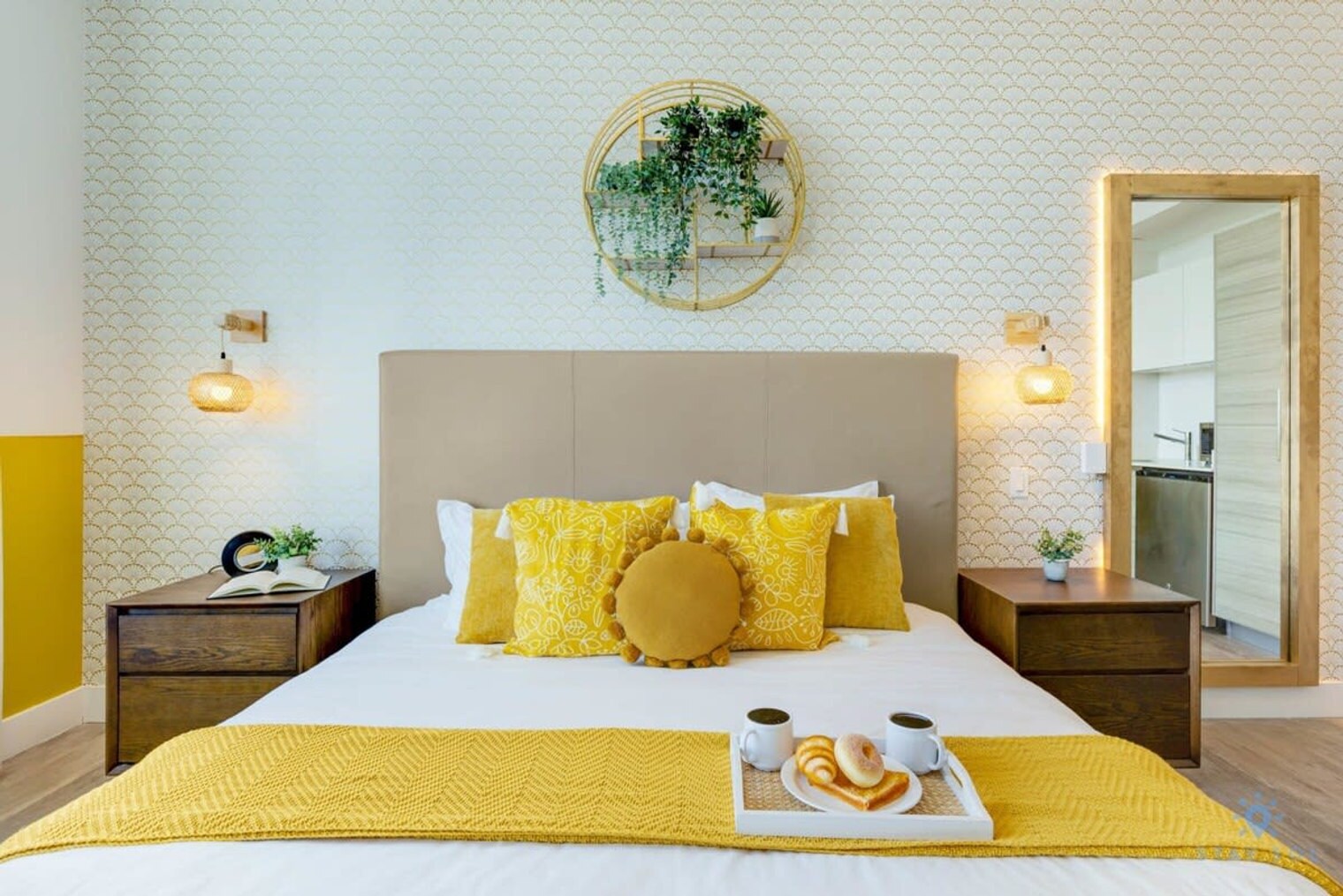 Building Photo - 777 N Ocean Dr