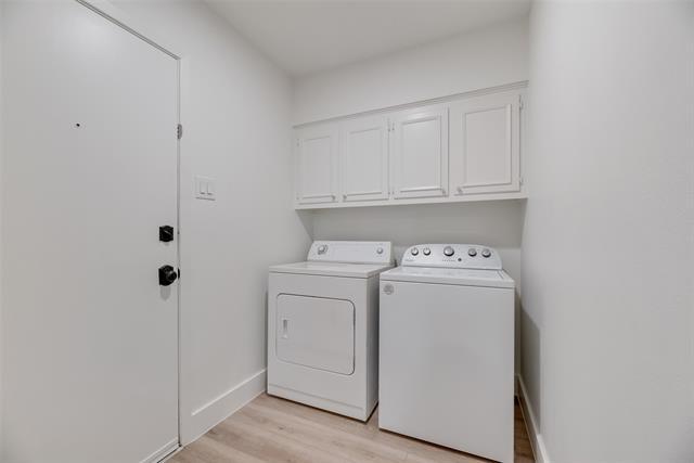 Building Photo - 7426 Woodthrush Dr