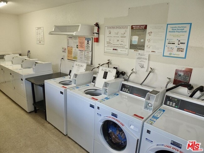 Building Photo - 826 Coriander Dr