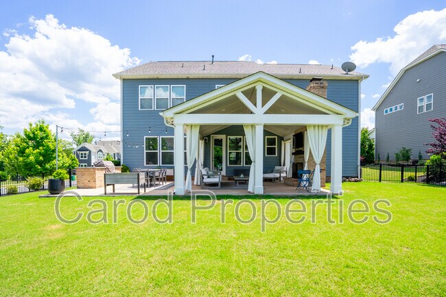 Building Photo - 5000 Hudson Mill Dr