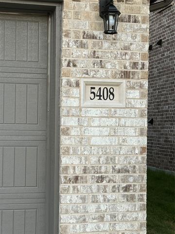 Building Photo - 5408 Locke Dr
