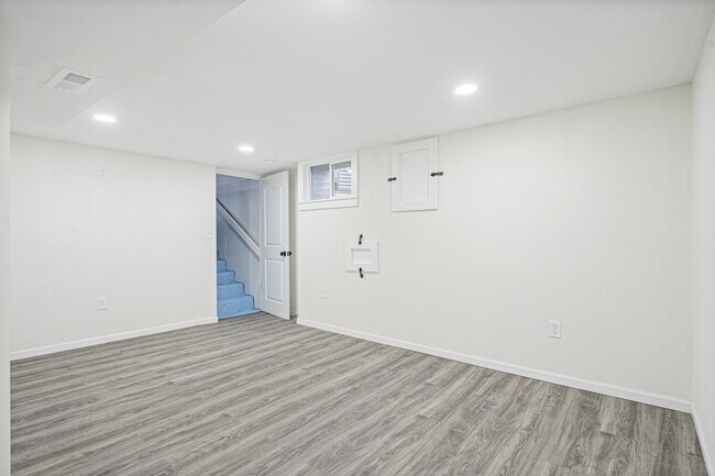 Building Photo - 7109 Conser St