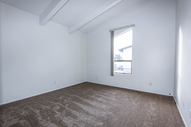 Building Photo - Prescott Country Club Townhome - Applicati...